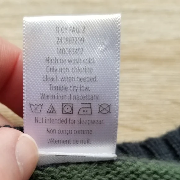 2010 vguc Gymboree 5T boys dragon sweater - Picture 5 of 8